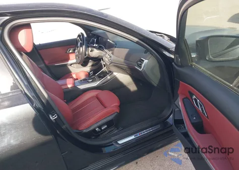 2022 BMW M340I z USA, uszkodzony, nr VIN 3MW5U7J07N8C33675